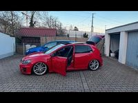 Gebraucht VW Golf VII 300 PS (220 kW) 2016 Rot Limousine