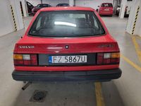 Gebraucht Volvo 440 90 PS (66 kW) 1992 Rot Kleinwagen