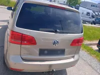 Gebraucht VW Touran 140 PS (102 kW) 2011 Gelb Van / Kleinbus