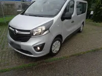 Gebraucht Opel Vivaro 125 PS (91 kW) 2016 Silber Van / Kleinbus
