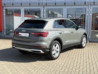 Gebraucht Audi Q3 Advanced Plus 150 PS (110 kW) 2025 Grau metallic SUV