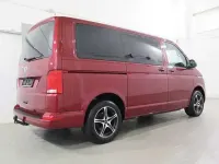 Gebraucht VW Multivan 150 PS (110 kW) 2021 Fortanarot metallic Van / Kleinbus