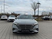 Gebraucht Mercedes E220 Premium Plus 197 PS (144 kW) 2023 Manufaktur lack manufaktur alpingrau uni Kombi