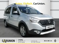 Gebraucht Dacia Dokker Stepway 131 PS (96 kW) 2021 Highlandgrau (grau) Van / Kleinbus