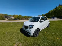 Second-hand Smart ForFour 71 CP (52 kW) 2019 Alb Hatchback