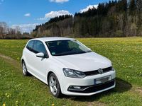 Gebraucht VW Polo Comfortline 90 PS (66 kW) 2015 Weiß Kleinwagen