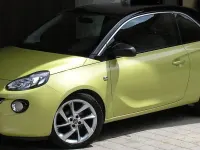 Używany Opel Adam 90 KM (66 kW) 2014 Zielony Hatchback