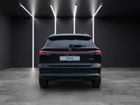 Uusi MG HS Luxury 224 HP (164 kW) 2026 Musta Katumaasturi