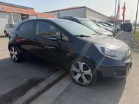 Gebraucht Kia Rio Platinum Edition 90 PS (66 kW) 2014 Schwarz Limousine