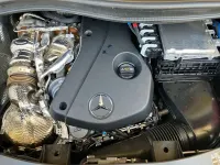 Gebraucht Mercedes V300 Style 237 PS (174 kW) 2025 Sodalithblau met. Van / Kleinbus