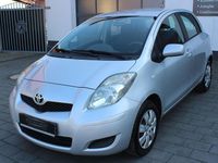 Gebraucht Toyota Yaris Cool 69 PS (50 kW) 2011 Silber Kleinwagen