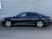 Gebraucht Audi A8 Ambiente 340 PS (250 kW) 2022 Firmamentblau metallic Limousine