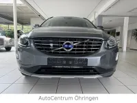 Second-hand Volvo XC60 Momentum 190 CP (139 kW) 2017 Gri SUV