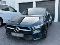 Gebraucht Mercedes A180 Style 116 PS (85 kW) 2020 Blau Limousine