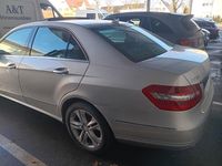 Gebraucht Mercedes E350 Avantgarde 231 PS (169 kW) 2009 Schwarz Limousine