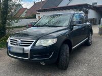 Używany VW Touareg 239 KM (175 kW) 2008 Czarny SUV