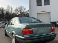 Gebraucht BMW 320 150 PS (110 kW) 1996 Grün Limousine
