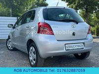 Gebraucht Toyota Yaris Sol 87 PS (63 kW) 2007 Silber Limousine