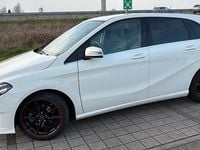 Gebraucht Mercedes B220 170 PS (125 kW) 2018 Weiß Van / Kleinbus
