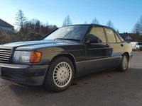 Gebraucht Mercedes 190 108 PS (79 kW) 1992 Limousine