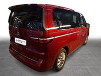 Gebraucht VW Multivan Style 150 PS (110 kW) 2022 Fortanarot metallic Van