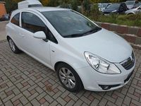 Gebraucht Opel Corsa Edition 80 PS (58 kW) 2009 Weiß Kleinwagen
