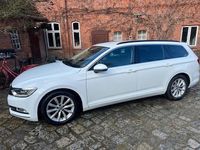 Gebraucht VW Passat 190 PS (139 kW) 2016 Weiß Kombi