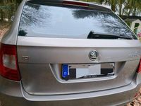 Gebraucht Skoda Superb Comfort 140 PS (102 kW) 2011 Beige Kombi