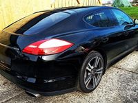 Gebraucht Porsche Panamera 299 PS (219 kW) 2011 Schwarz Kleinwagen