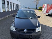 Gebraucht VW Fox 54 PS (39 kW) 2006 Grau Kleinwagen