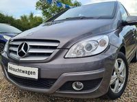 Gebraucht Mercedes B180 116 PS (85 kW) 2010 Grau Van / Kleinbus