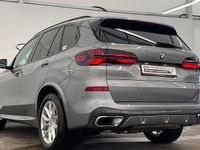 Gebraucht BMW X5 Efficient Dynamics 286 PS (210 kW) 2024 Skyscraper grau metallic SUV