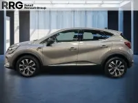 Używany Renault Captur Techno 158 KM (116 kW) 2022 Szary SUV