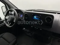 Używany Mercedes Sprinter 143 KM (105 kW) 2021 Biały Van