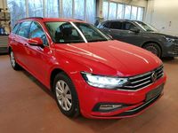 Gebraucht VW Passat Business 122 PS (89 kW) 2023 Tornadorot Kombi