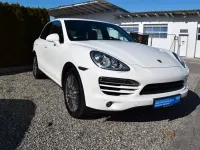 Używany Porsche Cayenne 239 KM (175 kW) 2011 Biały SUV