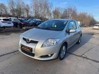 Gebraucht Toyota Auris 132 PS (97 kW) 2009 Silber Kleinwagen
