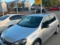 Gebraucht VW Golf VI 105 PS (77 kW) 2011 Silber Kleinwagen