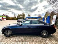 Gebraucht Mercedes E220 194 PS (142 kW) 2016 Blau Limousine