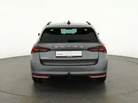 Neu Skoda Octavia 150 PS (110 kW) 2025 Blau Kombi