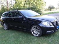Gebraucht Mercedes E220 Avantgarde 170 PS (125 kW) 2010 Schwarz Kombi
