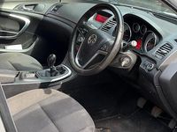 Gebraucht Vauxhall Insignia 140 PS (102 kW) 2010 Silber Limousine