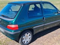 Gebraucht Peugeot 106 60 PS (44 kW) 2001 Grün Kleinwagen