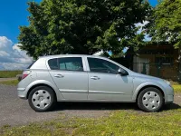 Gebraucht Opel Astra 105 PS (77 kW) 2004 Silber Limousine