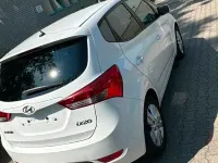 Gebraucht Hyundai ix20 90 PS (66 kW) 2014 Weiß Kleinwagen