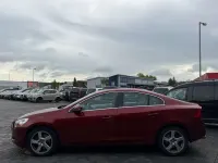 Gebraucht Volvo S60 250 PS (183 kW) 2012 Rot Limousine