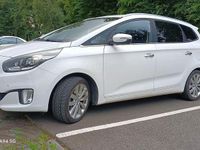 Gebraucht Kia Carens Spirit 141 PS (103 kW) 2015 Weiß Van / Kleinbus