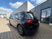 Gebraucht VW Tiguan Trendline 125 PS (91 kW) 2018 Schwarz SUV