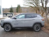 Gebraucht Jeep Compass 241 PS (177 kW) 2023 Stinggray clear coat (grau) SUV