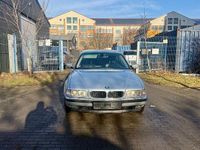 Gebraucht BMW 725 143 PS (105 kW) 1998 Silber Limousine